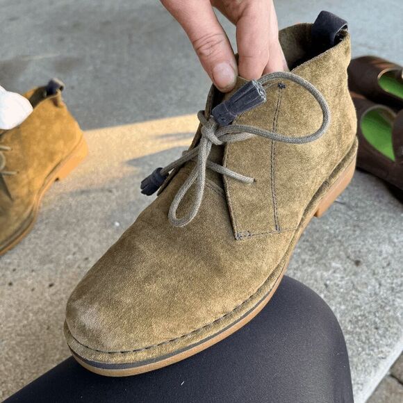 Hush Puppies Olive Suede Chukka Boots w/ Tassel Laces, Size 9 - Picture 1 of 10
